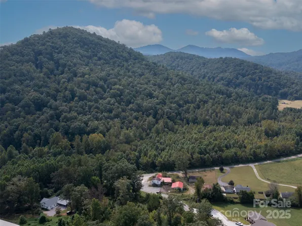 99999 Montford Cove Rd, Marion, NC 28752