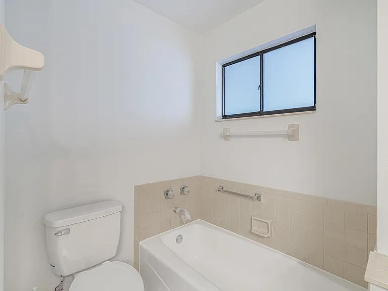 3106 se tenth pl cape coral, fl 33904 -20_02132025
