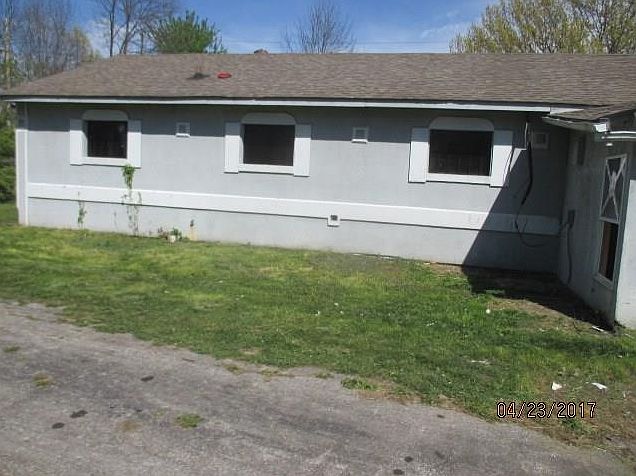 1st image of 2447 N Bolton Ave