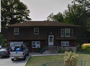 476 Glenmore Ave, Central Islip, NY 11722