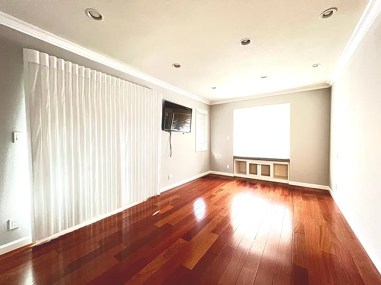 14315 Springer Ave — Photo 17