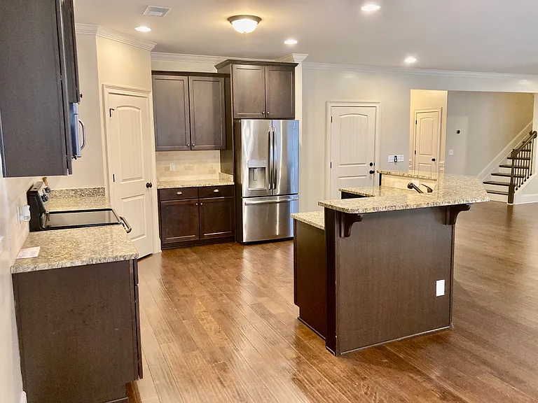 8758 Crenshaw Dr — Photo 18