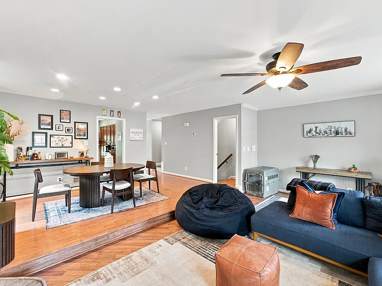 500 Beacon Dr — Photo 3