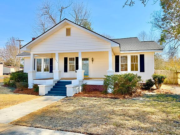 3rd image of 904 Girard Avenue