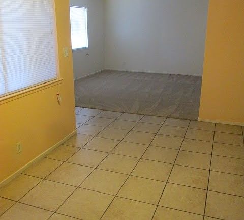 2nd image of 3501 Folage Dr Unit 5