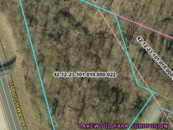 2 Lakewood Dr, Vincennes, IN 47591