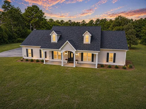 6295 Skipper Bridge Rd, Hahira, GA 31632