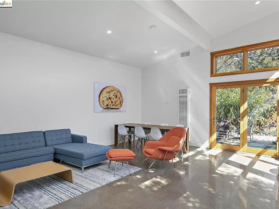 2nd image of 5927 Herzog St