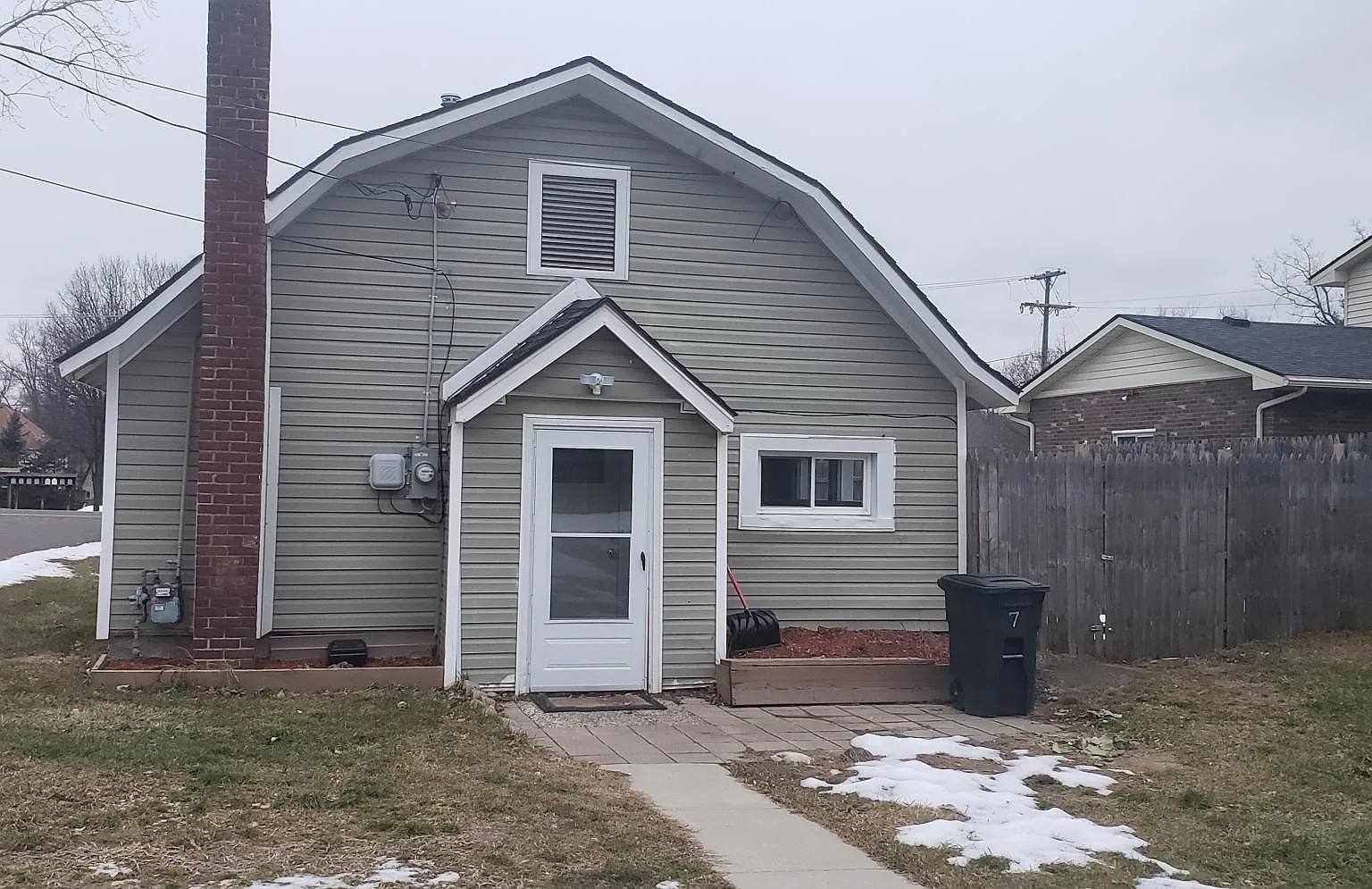 2 bed, 800 sqft, $1,500 — Photo 1