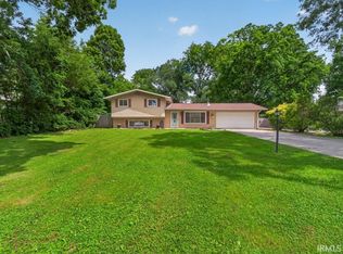3728 Spruce Dr, Fort Wayne, IN 46809