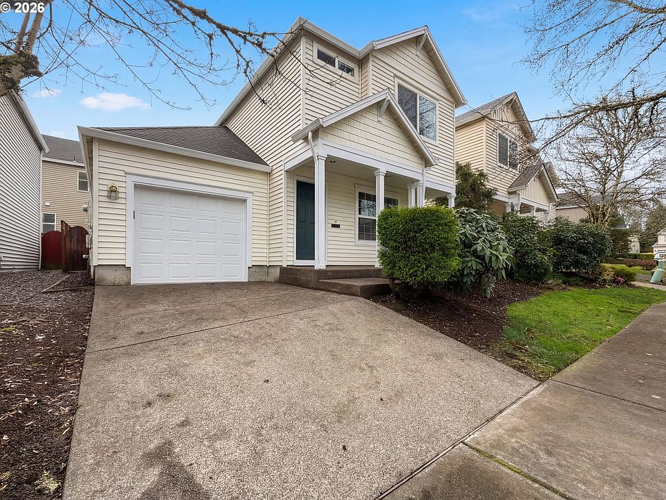 1st image of 1262 NE Kinney St