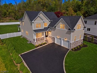 76 Hillside Ave, Livingston, NJ, 07039
