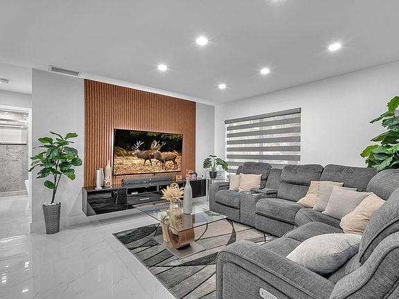 3rd image of 2644 Carambola Circle #1730