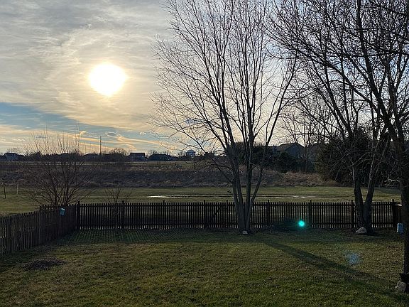 Backyard view-fenced
