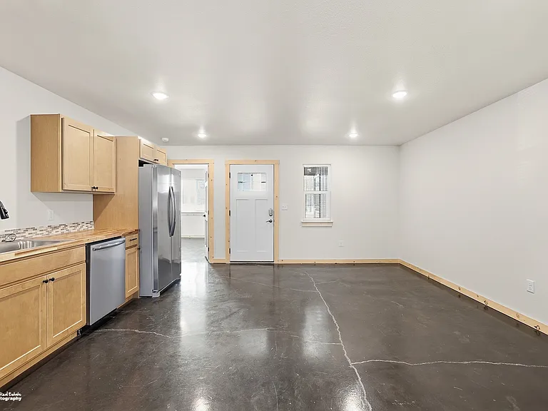 1000 2nd St #1 — Photo 8