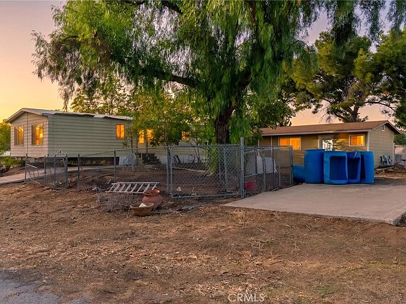 3rd image of 19700 Gustin Rd