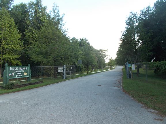 2nd image of Knoxville Dr
