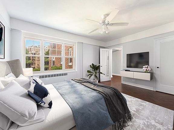 5th image of 120 Cabrini Blvd APT 57