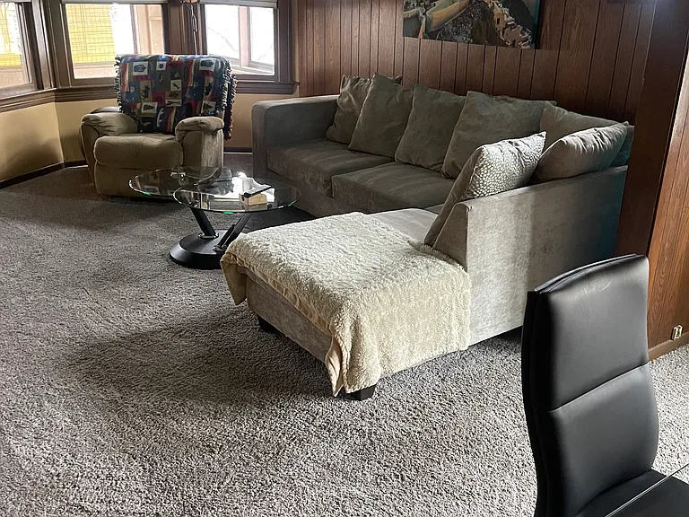 Ridpath Ave — Photo 9