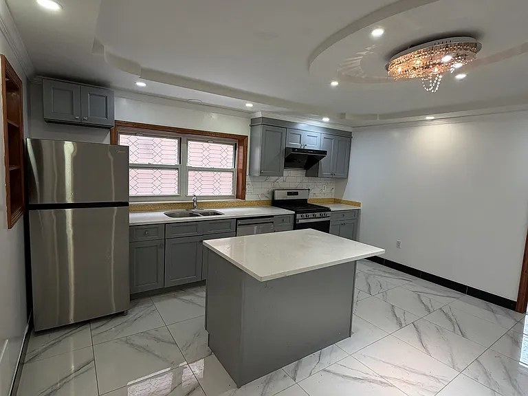 1318 Mace Ave #1 — Photo 1