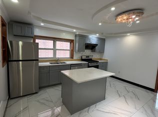 1318 Mace Ave #1, Bronx, NY 10469