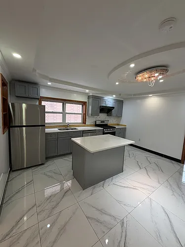 1318 Mace Ave #1 Photo 1