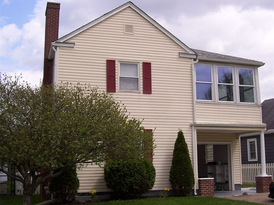 1st image of 925 Croyden Dr