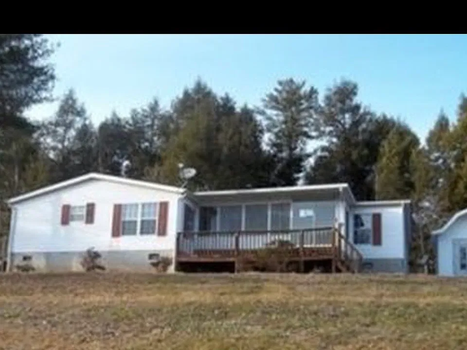 126 Cody Ln