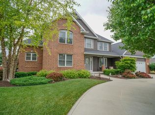 12850 Paradise Dr, Dewitt, MI 48820