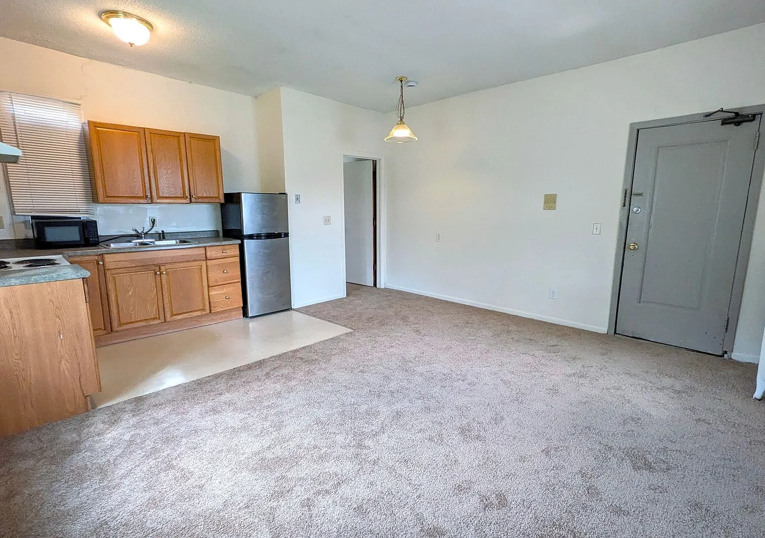2214 Emerson Avenue South — Photo 4