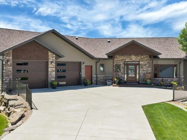420 Belleview Ct, Spearfish, SD 57783