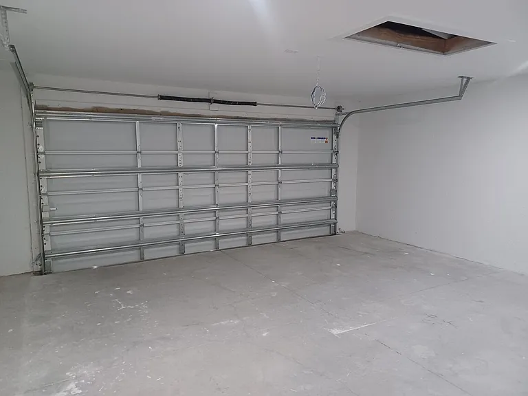 1312 NE 1st Pl — Photo 17