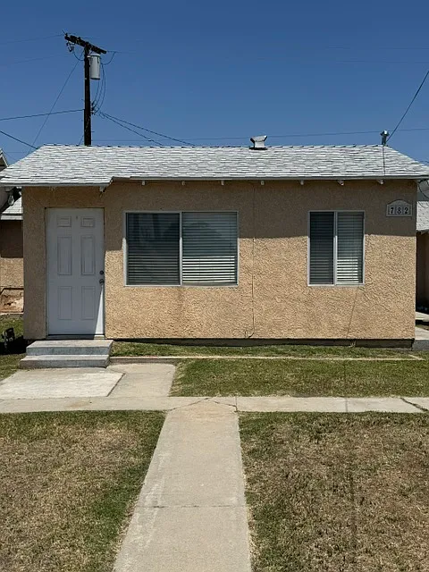 Building Photo - 782 W Orange St #1