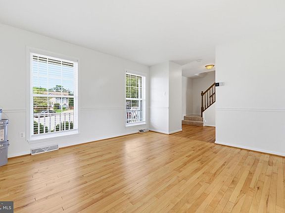 5th image of 11212 Kent Ct
