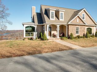 275 Lakewood Cir, Smithville, TN 37166