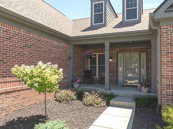 2nd image of 1343 Trescott Dr