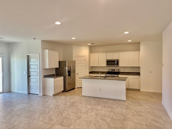 5th image of 5835 E Freesia Ln