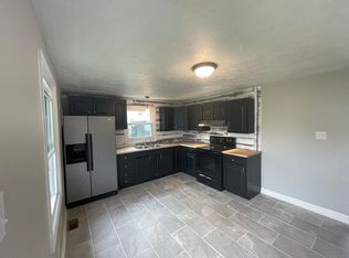 302 Curtis St, Paris, KY 40361