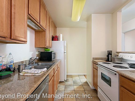 4th image of 1740 S El Camino Real Unit J106