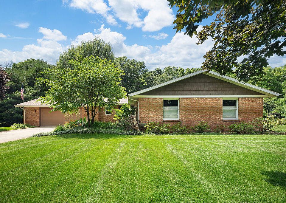 1st image of 10615 Concord Dr