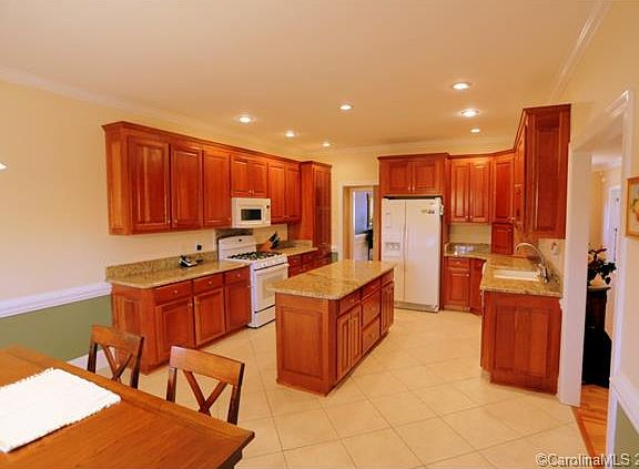 2nd image of 3129 Greystoke Ct