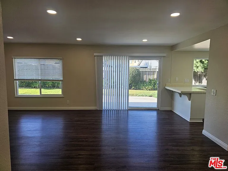 3410 Via Marina Ave — Photo 5
