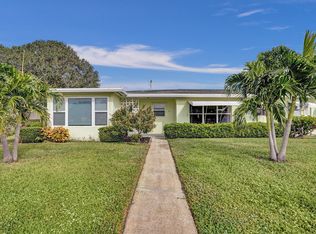 295 Main Blvd APT B, Boynton Beach, FL 33435