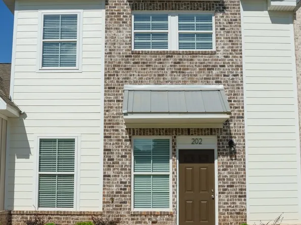 3855 Academy Dr #202, Opelika, AL 36801