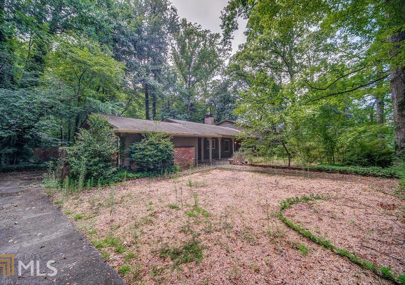 3692 Castlegate Dr NW, Atlanta, GA 30327 Zillow