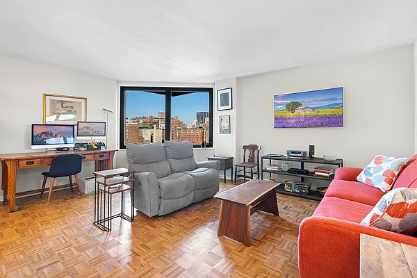 Sold by Corcoran | media 2