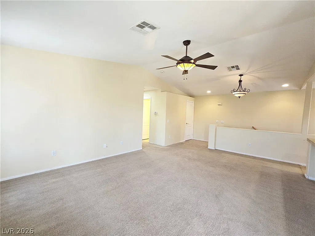 2 bed, 2.0 bath, 1083 sqft, $1,740 — Photo 4