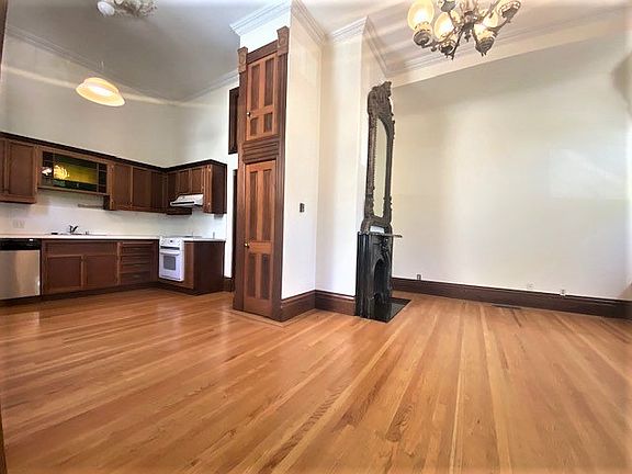 4th image of 443 Sanchez St #443