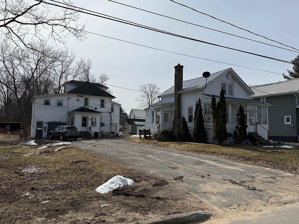 2nd image of 30-32 Ridgewood Ave
