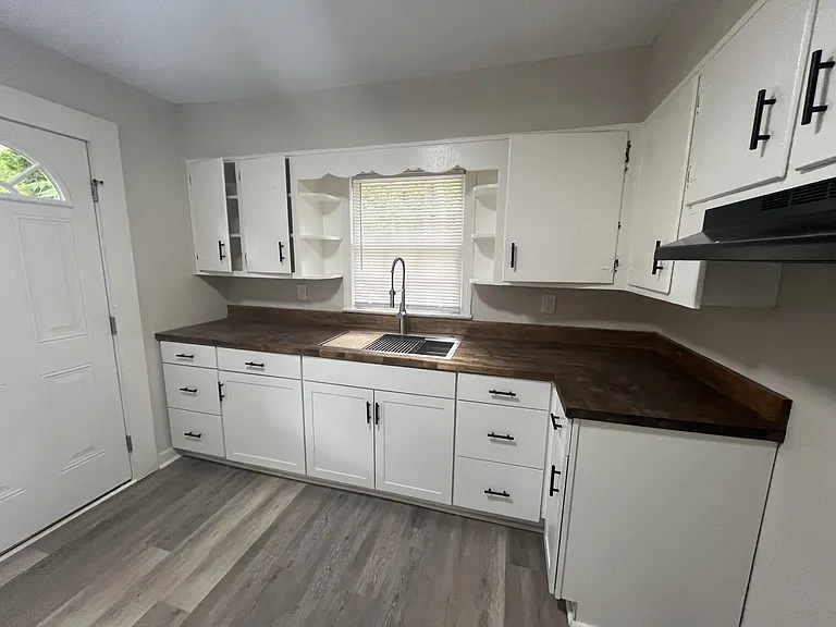 7313 Paris Ave — Photo 14